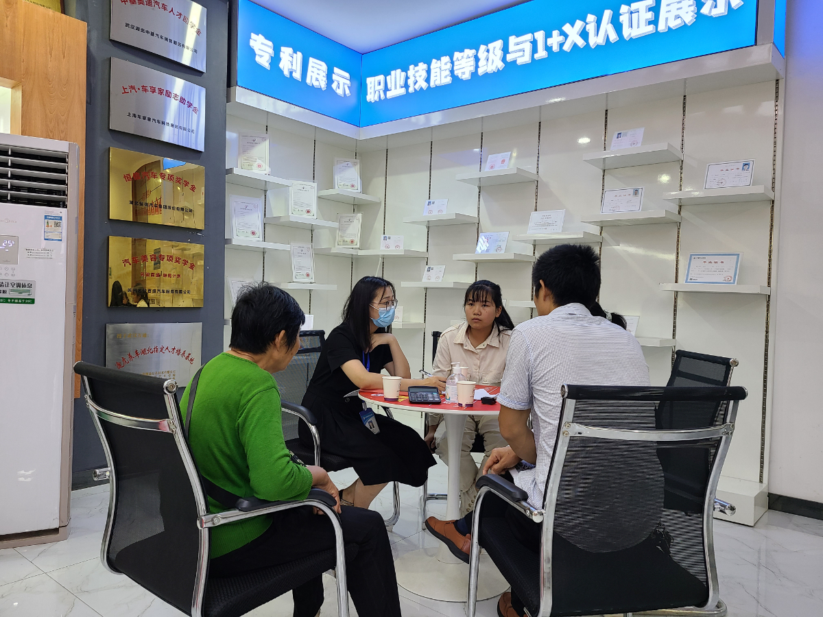 6e13a40dcfef0cd5464a2e321a43ca5.jpg
